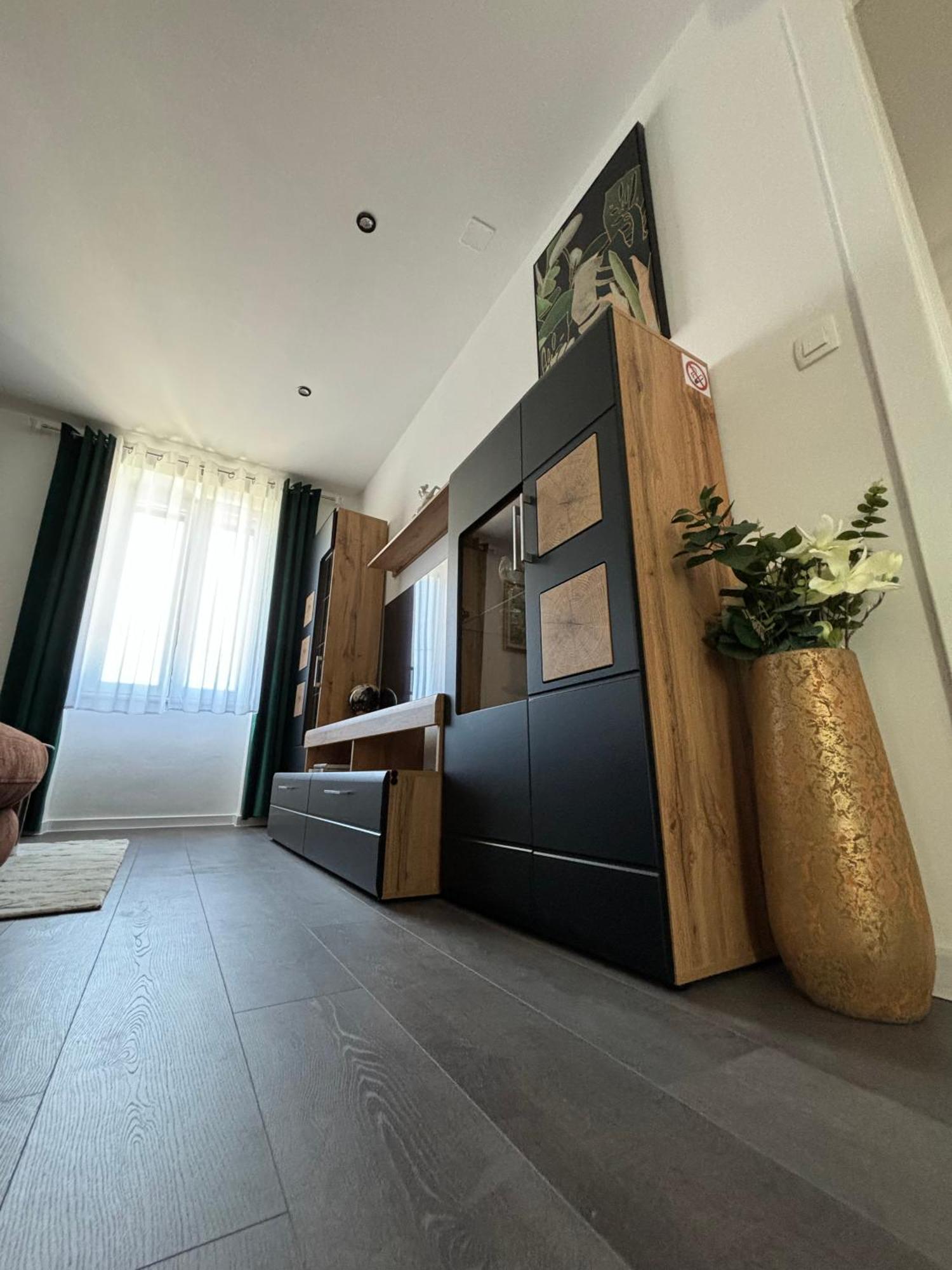 Centar 103 Apartment Sibenik Bagian luar foto